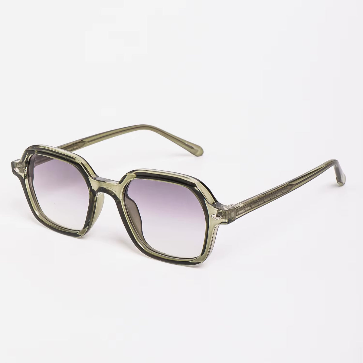 Sorano PHOENIX sunglasses with sleek black frames and tinted lenses, stylish accessories for sun protection and fashion.