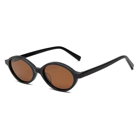 Sorano HELIOS sunglasses with sleek black frames and tinted lenses, stylish and protective eyewear for sunny days.